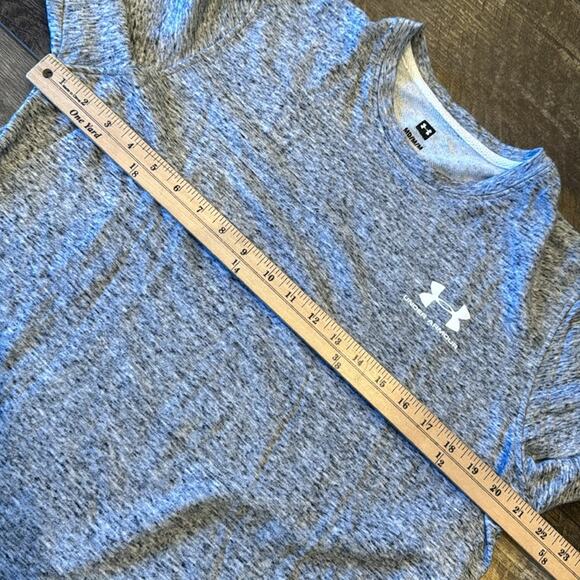 Bundle of 3 Under Armour Women's Terry Sweatshirt, Sports Bra, Shorty Shorts Med - Picture 13 of 16